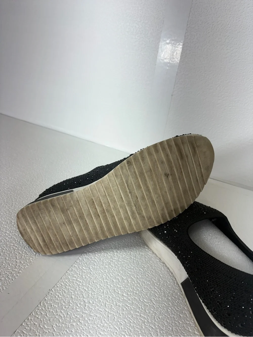 Steve Madden Black Slip-On Sparkle Knit Sneakers s278